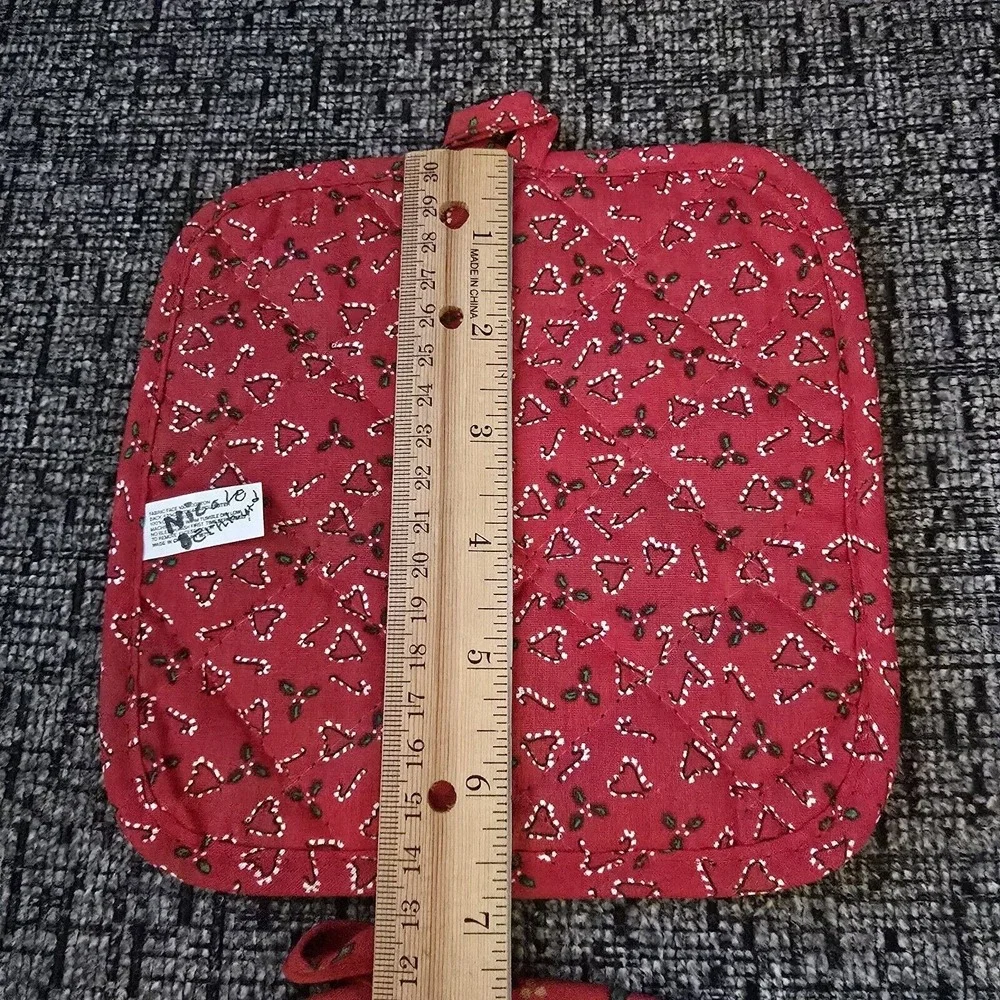 Cecil Saydah Company Christmas Santa Holiday Kitchen Towel Pot Holder Set‎ VTG